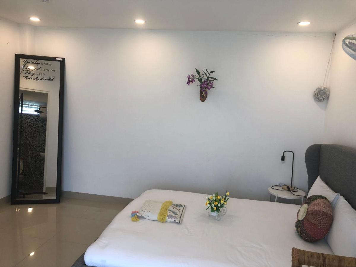 Thien Thanh Hotel - E Dragon Нячанг Экстерьер фото